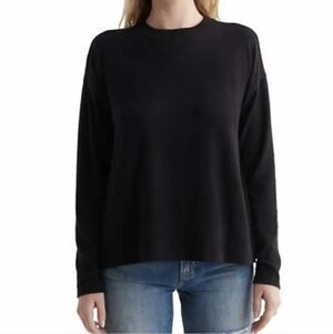Lucky Brand Women's Black Long Sleeve Fleece Lined Sweatshirt